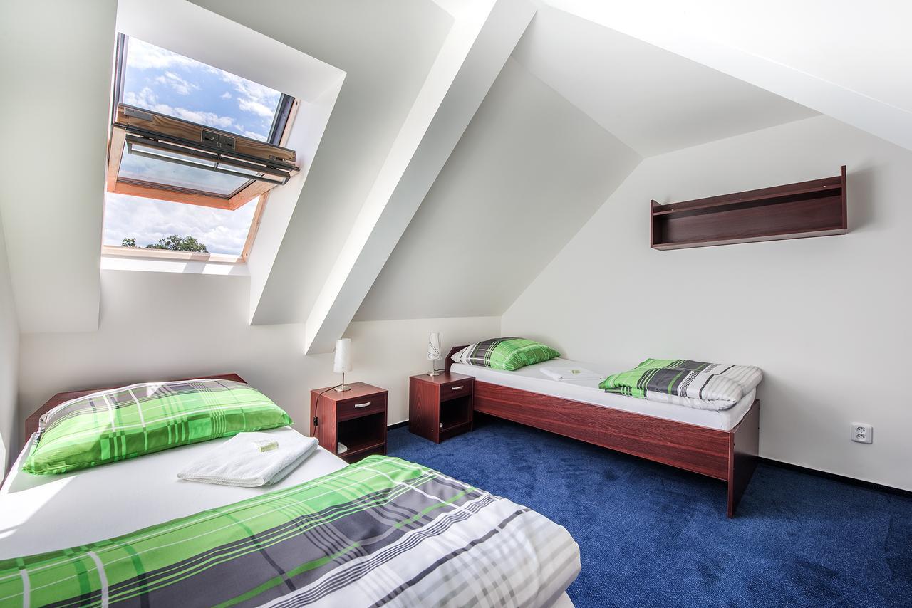 Hotel Pivovar Kácov エクステリア 写真
