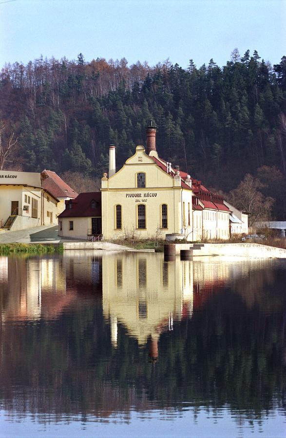 Hotel Pivovar Kácov エクステリア 写真